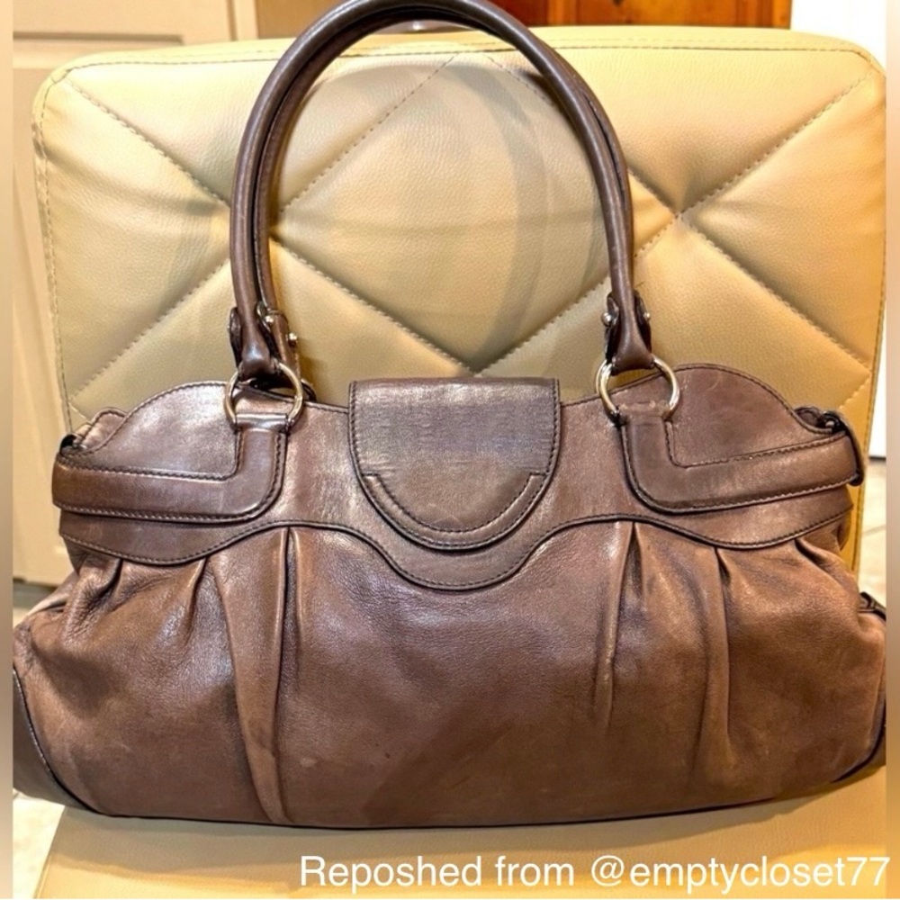 Salvatore Ferragamo Gancini Satchel in Brown Leather - Picture 2 of 16